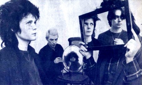 The Banshees first Polydor publicity photo shoot (Pennie Smith) DC Collection