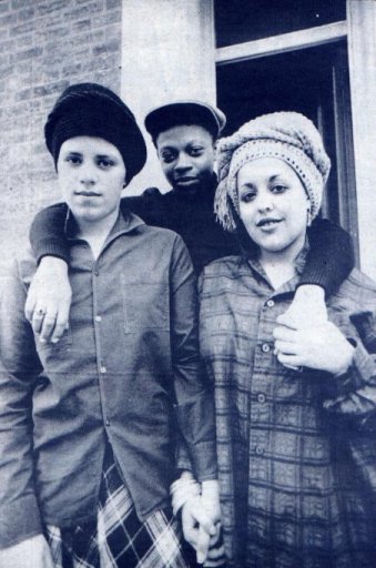 Poly, Sister and a friend Brixton 1978 (Pennie Smith)